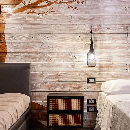 Corten Hotel *